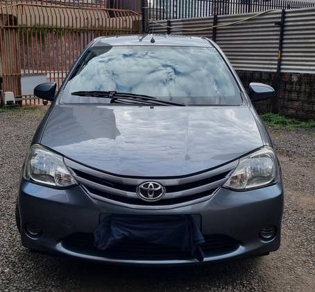 TOYOTA ETIOS 1.3 X 16V FLEX 4P MANUAL TOYOTA ETIOS 1.3 X 16V FLEX 4P MANUAL
